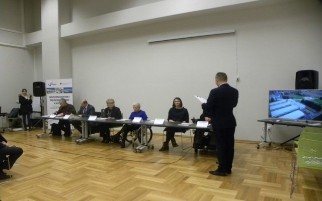 Javna panel rasprava „problemi osoba s invaliditetom u zračnom prijevozu