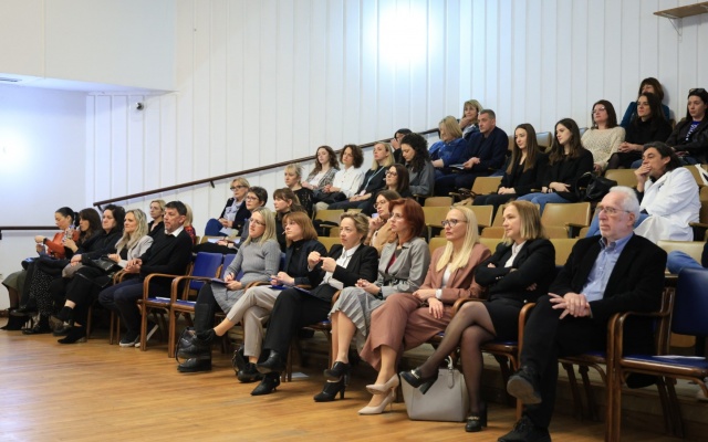 Stručni skup Doma Duga o nasilju u obitelji